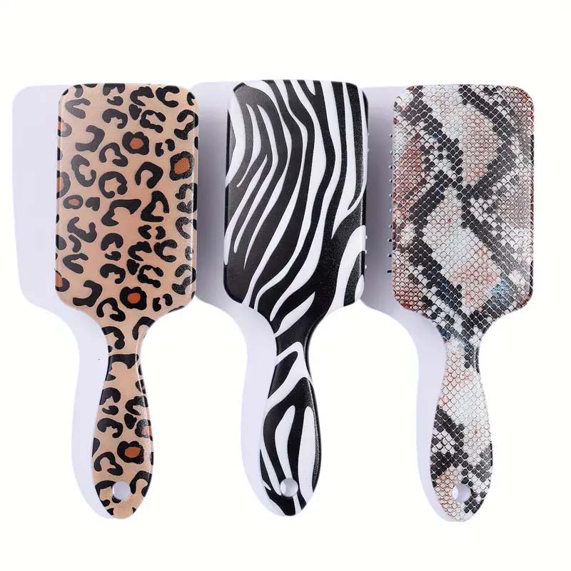 Pettine da massaggio per la cu - House Hair Care recensione e prezzo